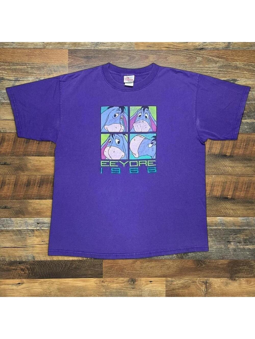 Vintage Disney Eeyore 1966 Embroidered Purple T-Shirt Large.